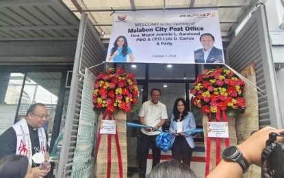 Photos of Malabon Post Office in Malabon City, Metro Manila.